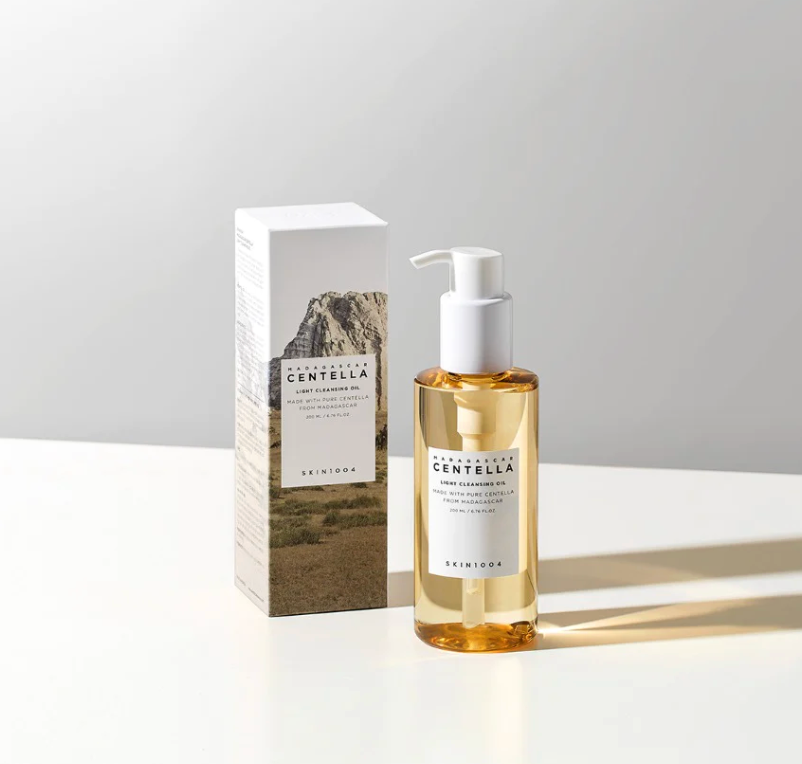 SKIN1004 Madagascar Centella Light Cleansing Oil